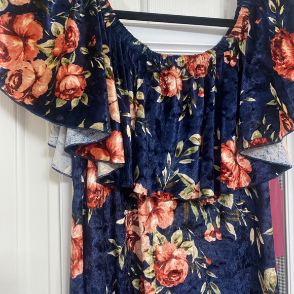 LulaRoe Cici Dress - (L) - Picture 4 of 6